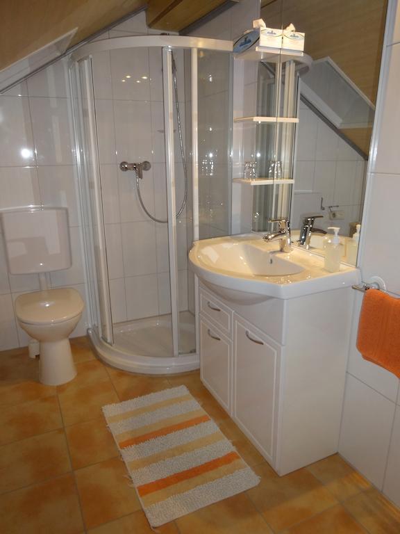 Pension Scherwirt Otel Graz Oda fotoğraf