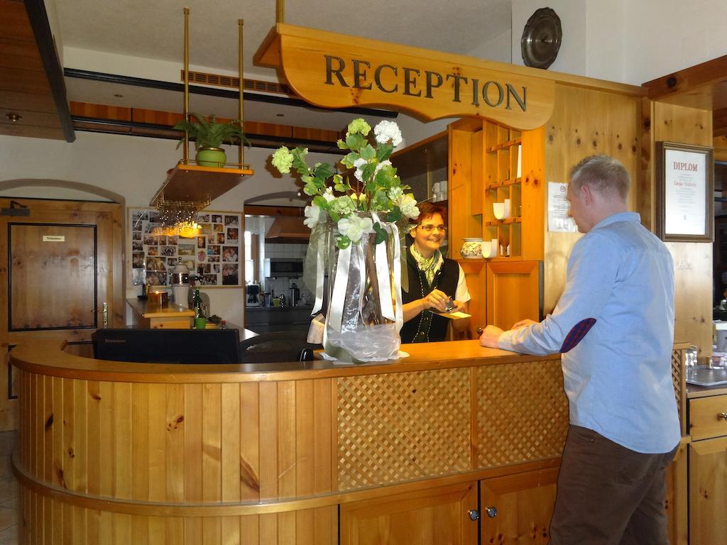 Pension Scherwirt Otel Graz Dış mekan fotoğraf